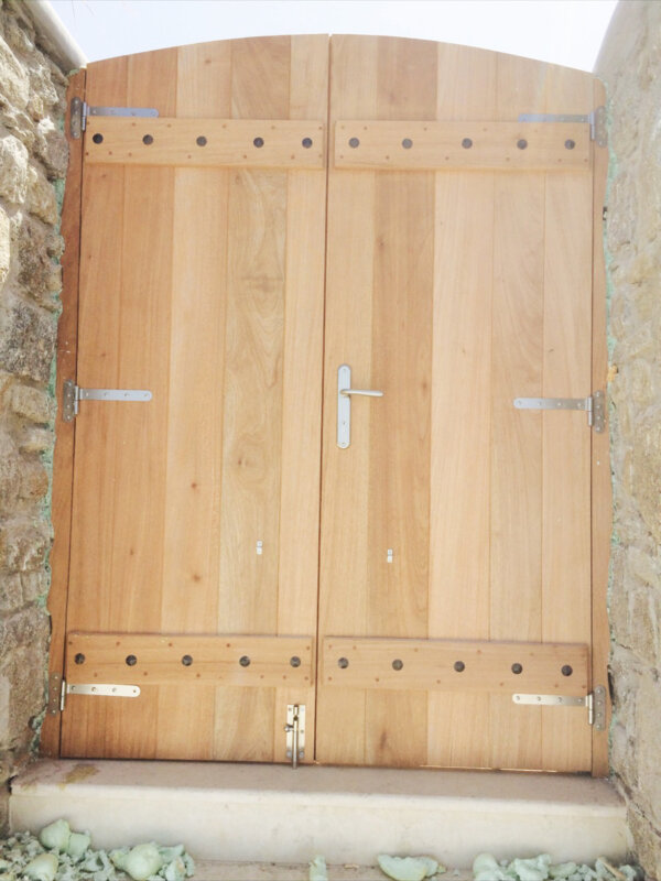 Wooden Door Mykonos